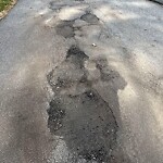 Pothole at 41 Mac Dougall St